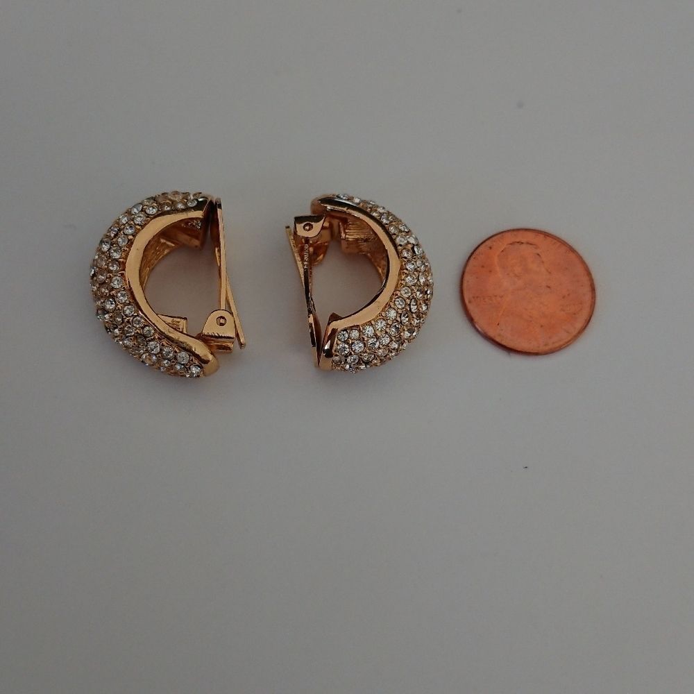Authentic vintage Christian Dior half circle earrings - Clip On - Picture 6 of 6